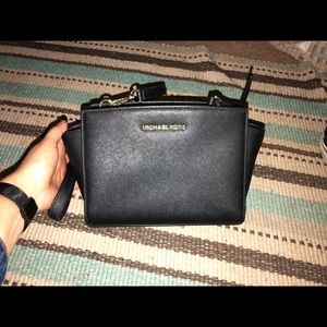 Micheal Kors shoulder bag